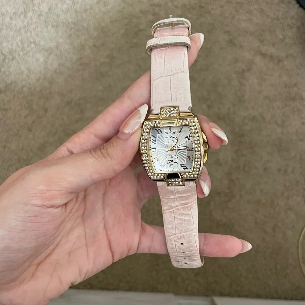 Guess watch needs new batteries